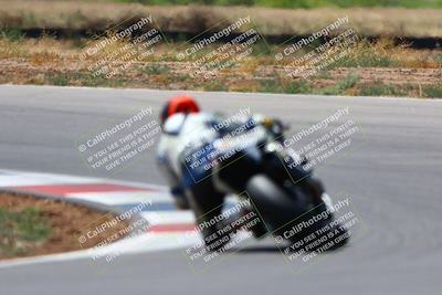 media/Apr-30-2023-CRA (Sun) [[020fcf5d43]]/Race 7-1000 Expert Supersport/